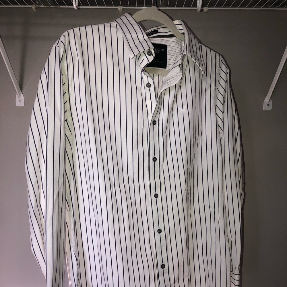 Men’s button down top